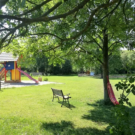 Ferienhaus Raj Bešeňová