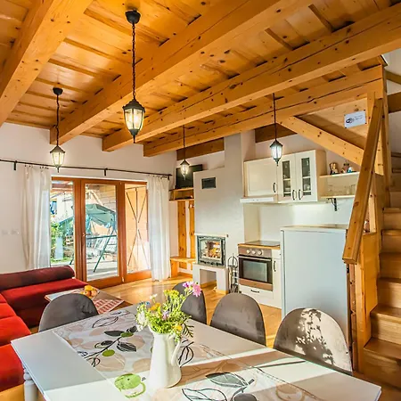 Ferienhaus Raj Bešeňová